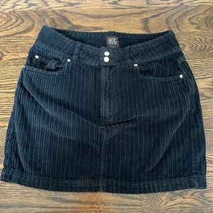 BDG black skirt